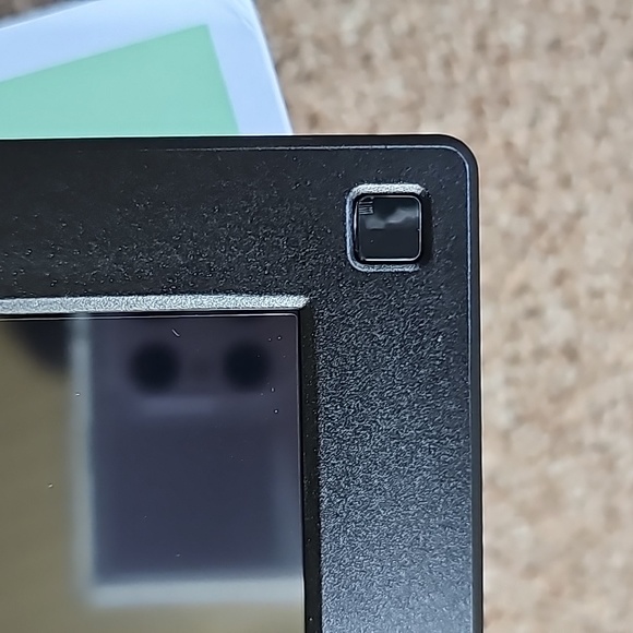 Digital Photo Frame - Picture 12 of 16